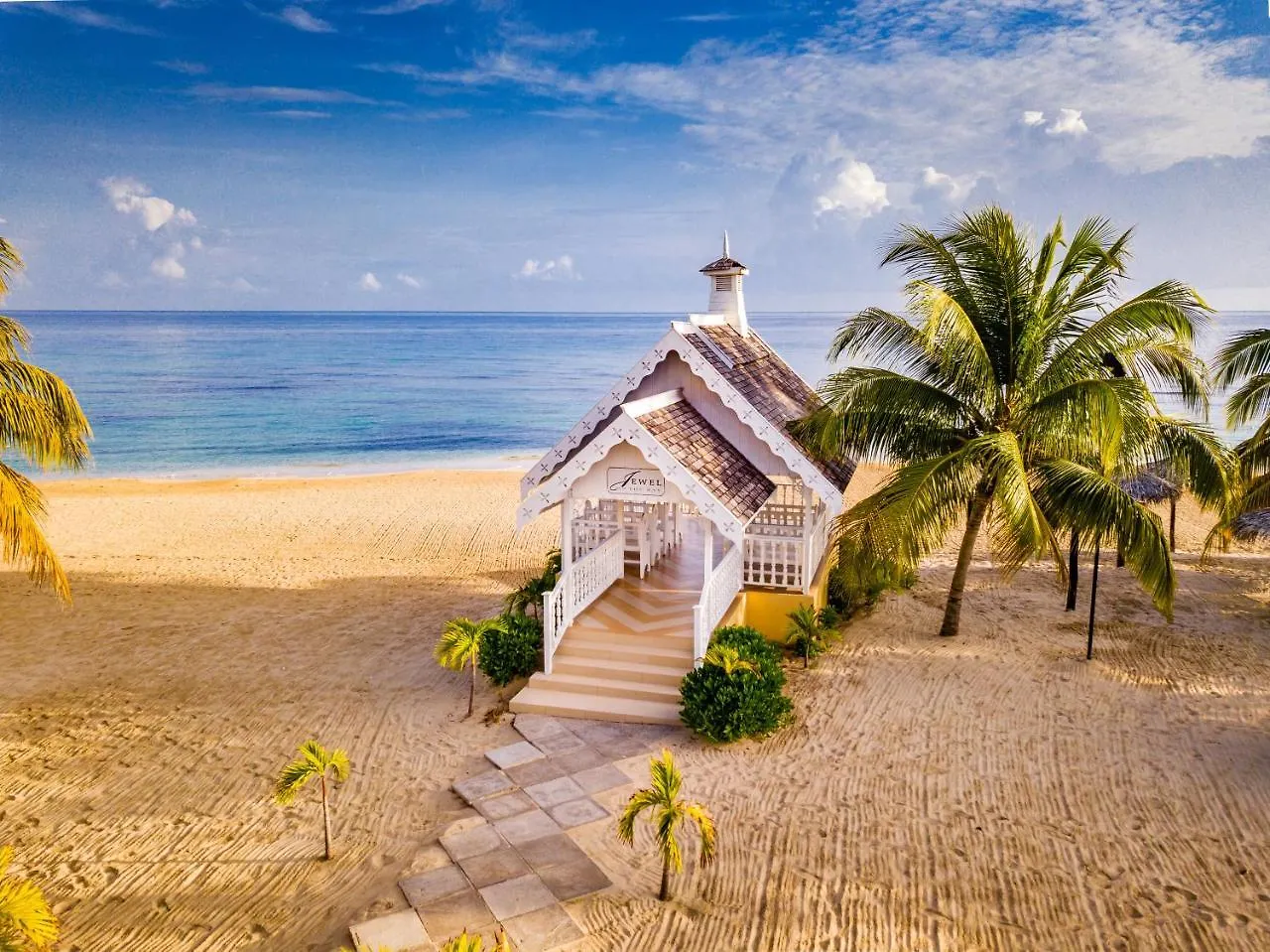 ****  Jewel Runaway Bay Beach Resort & Waterpark Ямайка