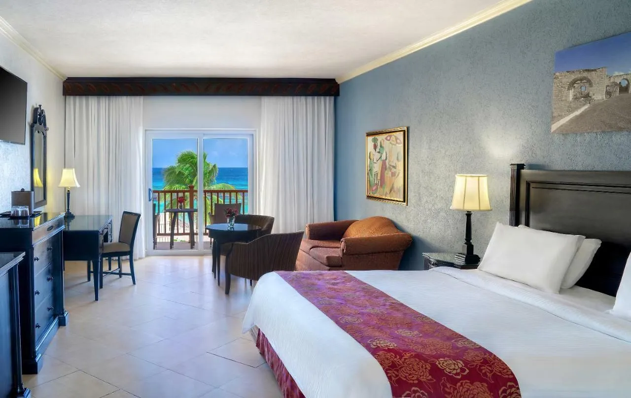 Jewel Runaway Bay Beach Resort & Waterpark 4*,  Ямайка
