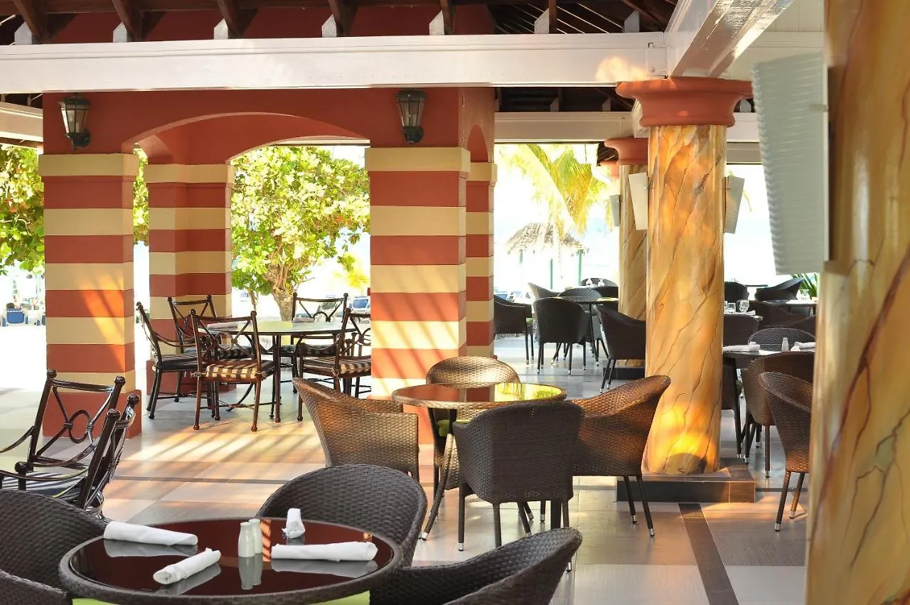 Jewel Runaway Bay Beach Resort & Waterpark 4*,  牙买加